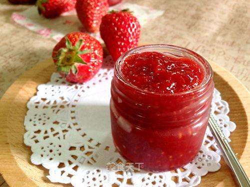 娱乐吃瓜君 草莓果酱,娱乐吃瓜君带你揭秘甜蜜背后的故事  第2张